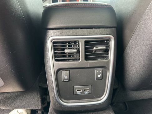 Used 2022 Dodge Charger Scat Pack RWD image 19