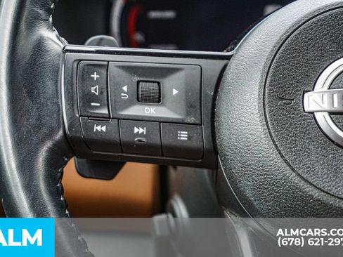 Used 2023 Nissan Pathfinder Platinum w/ Cargo Package FWD image 30