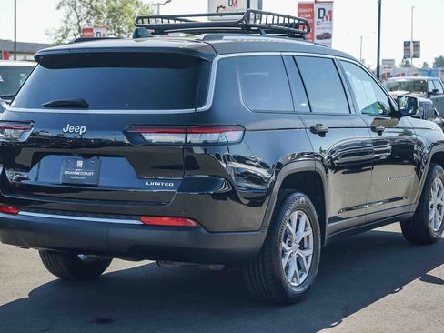 Used 2021 Jeep Grand Cherokee L Limited image 2