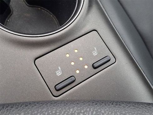 Used 2021 Toyota Camry XSE image 25