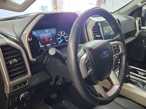 Used 2018 Ford F150 Lariat image 5