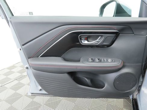 Used 2025 Acura ADX A-Spec image 24