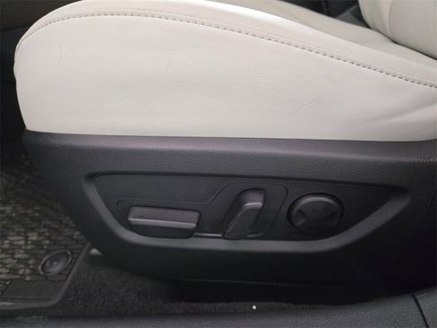 New 2025 MAZDA CX-30 2.5 Turbo w/ Premium Plus Pkg image 12