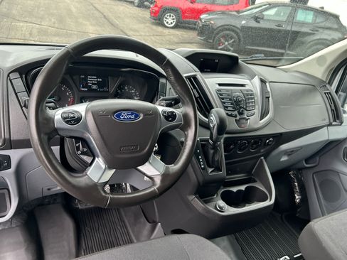 Used 2019 Ford Transit 150 XLT RWD image 13