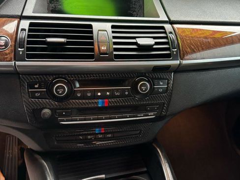 Used 2010 BMW X6 xDrive50i image 10