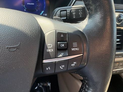 Used 2020 Ford Escape Titanium AWD/4WD image 20