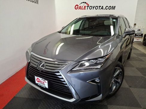 Used 2019 Lexus RX 350L Luxury w/ Accessory Package AWD/4WD image 3