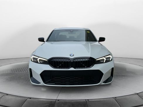 Used 2024 BMW 330i Sedan w/ M Sport Package RWD image 2