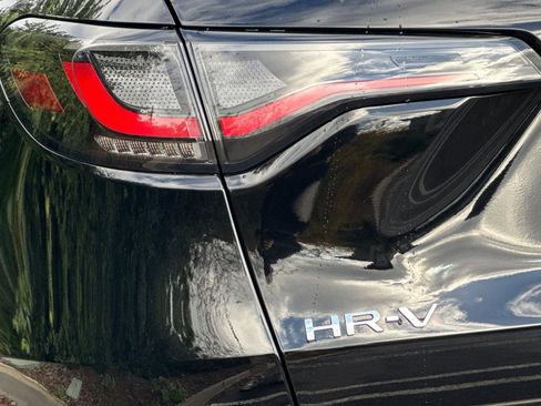 Certified 2026 Honda HR-V LX image 27