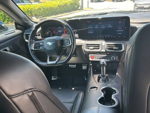 Used 2025 Ford Mustang Premium RWD image 17