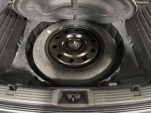 Used 2013 Ford Edge SEL image 7