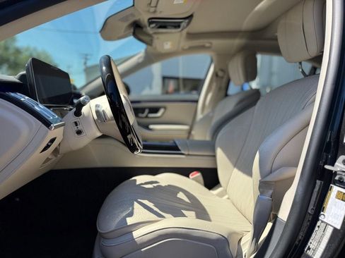 Used 2023 Mercedes-Benz S 500 4MATIC image 21