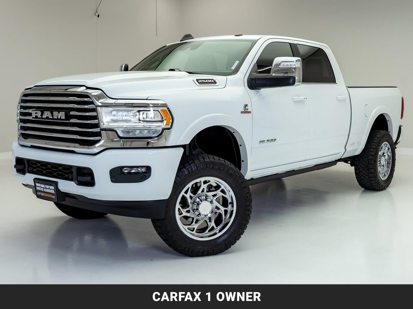 Used 2024 RAM 2500 Limited w/ Safety Group AWD/4WD image 4