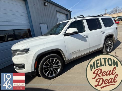 Used 2022 Jeep Wagoneer Series III w/ Premium Group I image 1