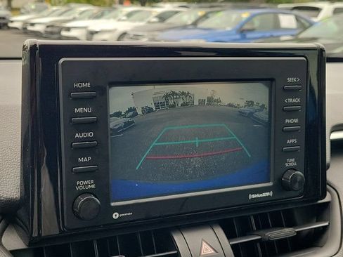 Used 2020 Toyota RAV4 LE w/ Carpet Mat Package FWD image 22