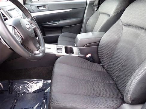 Used 2012 Subaru Outback 2.5i Premium w/ All-Weather Pkg image 11