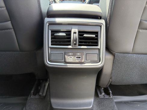 New 2026 Subaru Forester Touring AWD/4WD image 31