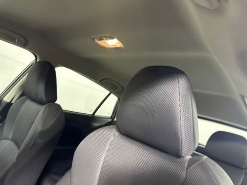 Used 2023 Subaru Impreza Premium image 12