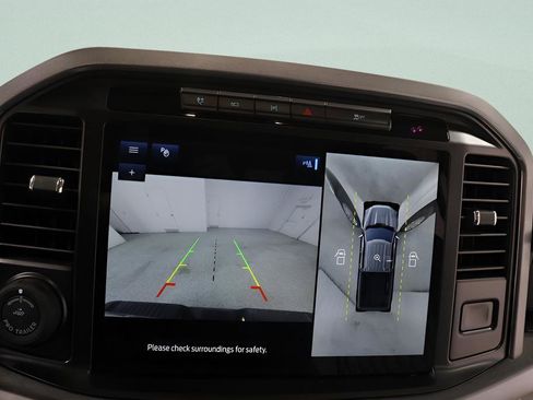 Used 2023 Ford F150 Limited image 15