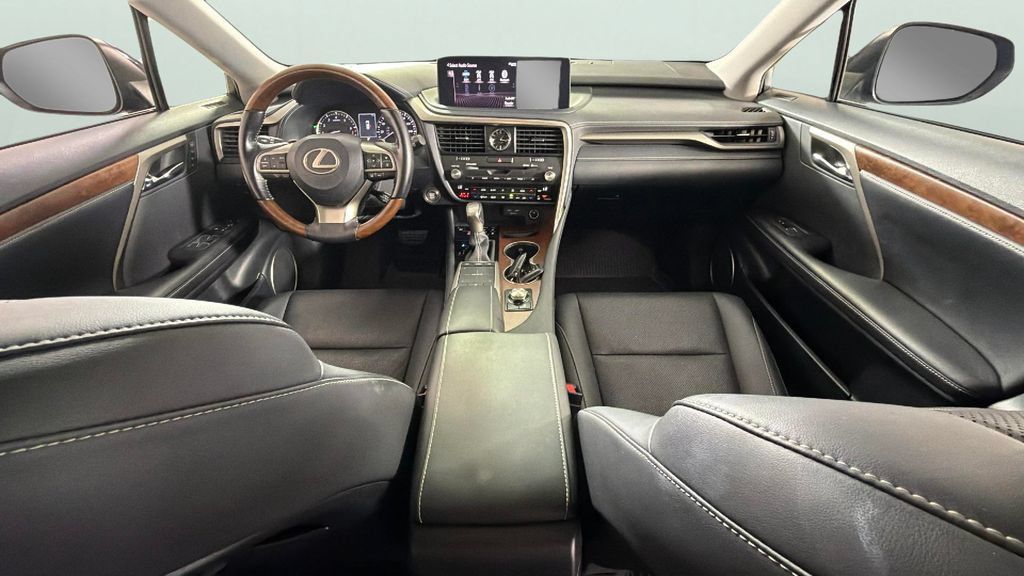 Used 2022 Lexus RX 350L FWD w/ Premium Package image 36