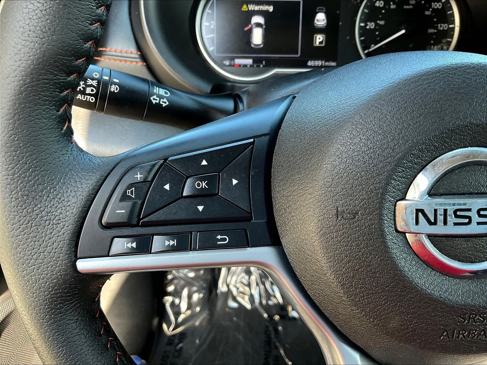 Certified 2019 Nissan Kicks SR w/ SR Premium Package FWD image 13