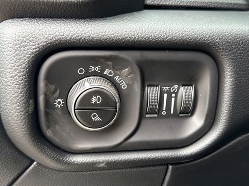 New 2026 RAM 2500 Laramie w/ Night Edition AWD/4WD image 27