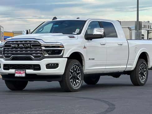 New 2026 RAM 2500 Limited image 7
