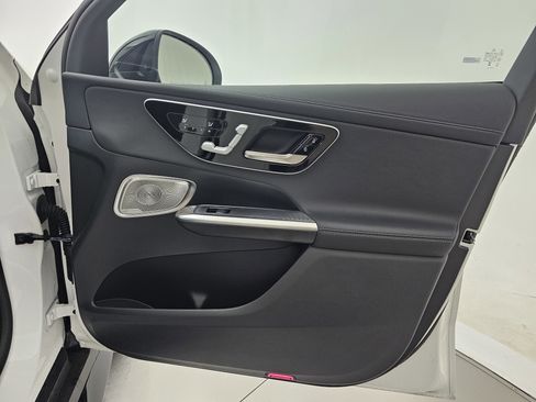 New 2025 Mercedes-Benz GLC 43 AMG 4MATIC Coupe image 16