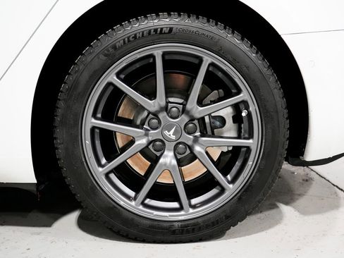 Used 2018 Tesla Model 3 Long Range image 30