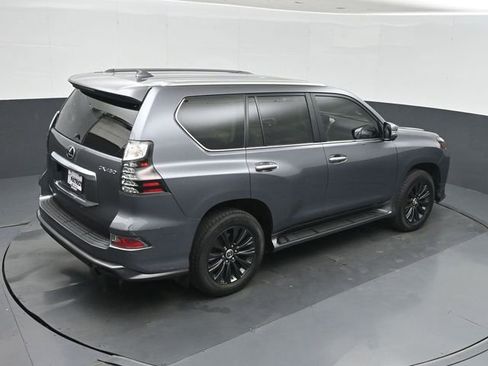 Used 2023 Lexus GX 460 Luxury w/ Sport Design Package AWD/4WD image 36