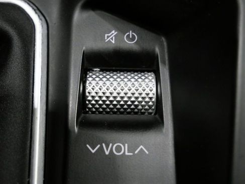 Used 2024 Alfa Romeo Tonale Ti image 21