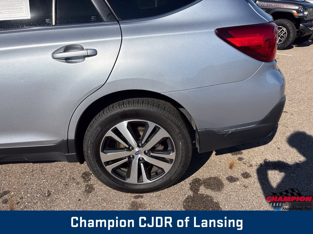 Used 2019 Subaru Outback 2.5i Limited AWD/4WD image 34