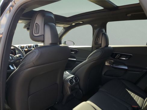 Certified 2026 Mercedes-Benz GLC 300 4MATIC image 10