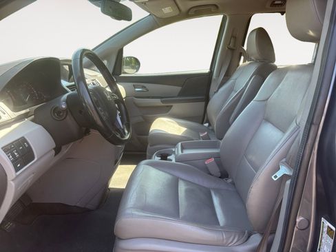 Used 2014 Honda Odyssey EX-L image 9