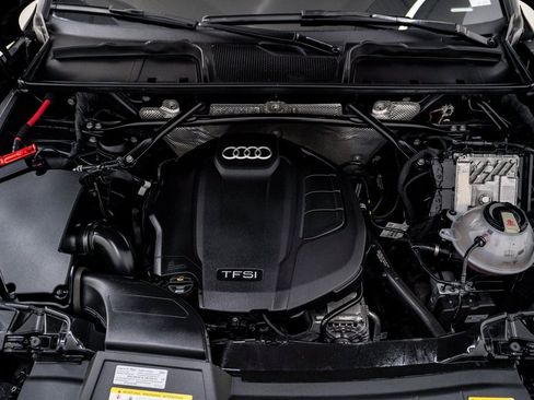 Used 2020 Audi Q5 2.0T Premium image 29