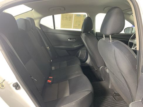 Used 2023 Nissan Sentra SV image 36