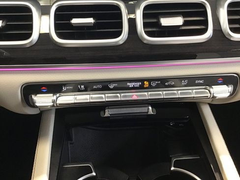 Used 2022 Mercedes-Benz GLE 450 GLE 450 image 37