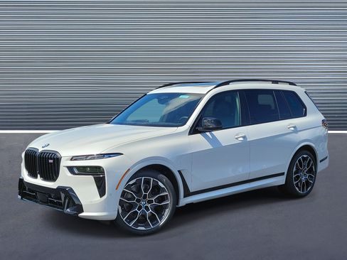 New 2027 BMW X7 M60i AWD/4WD image 1