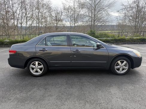 Used 2004 Honda Accord EX image 4