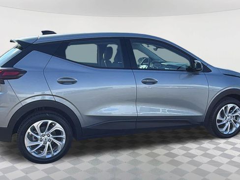 New 2027 Chevrolet Bolt LT FWD image 4