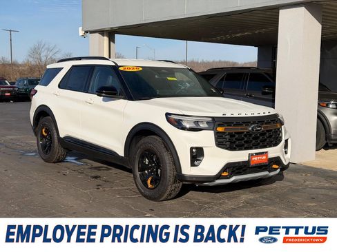 New 2026 Ford Explorer Tremor w/ Tremor Convenience Package AWD/4WD image 1