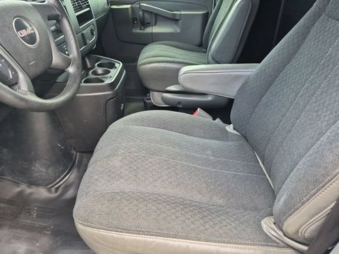 Used 2021 GMC Savana 2500 w/ Driver Convenience Package RWD image 11
