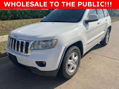 Used 2011 Jeep Grand Cherokee Laredo w/ Trailer Tow Group image 7