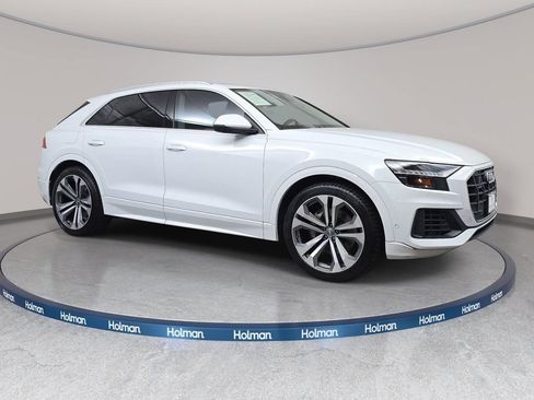 Used 2019 Audi Q8 Prestige AWD/4WD image 4