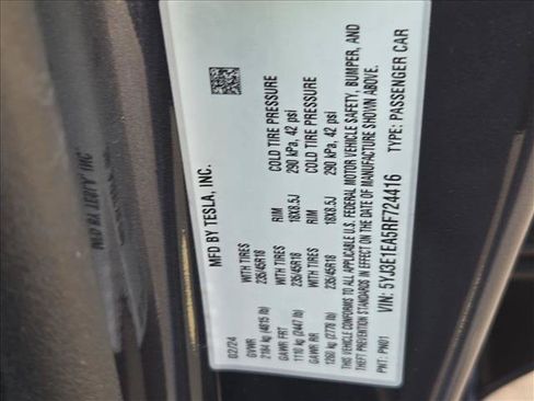 Used 2024 Tesla Model 3 Standard Range RWD image 21