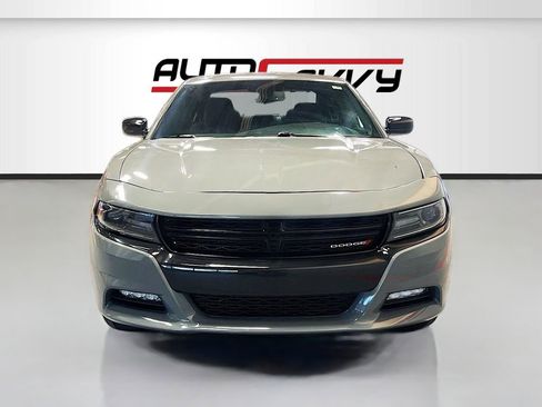 Used 2023 Dodge Charger SXT w/ Blacktop Package AWD/4WD image 2