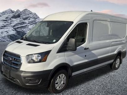 Used 2022 Ford E-Transit Medium Roof