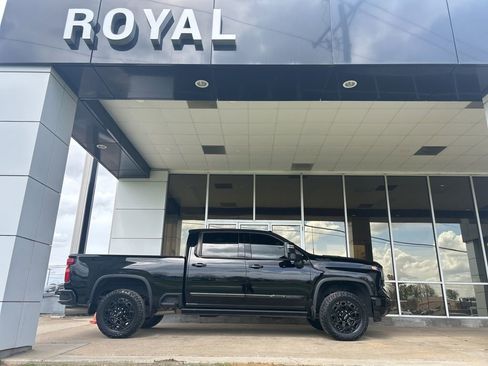 Certified 2024 Chevrolet Silverado 2500 High Country w/ High Country Premium Package image 1