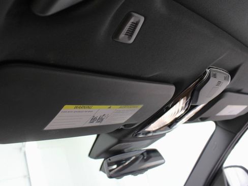 Used 2023 BMW X3 sDrive30i w/ Premium Package w/ZPA RWD image 69