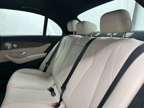 Certified 2022 Mercedes-Benz E 350 Sedan image 19